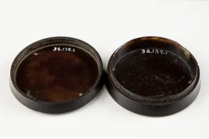 ROUND BOX