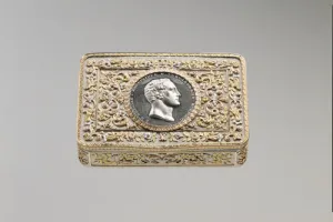 BOX WITH MEDAL OF NICHOLAS I