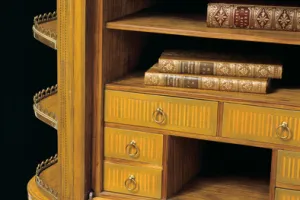 DROP-FRONT SECRETARY (SECRETAIRE À ABBATANT)