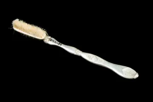 TOOTHBRUSH FROM NECESSAIRE