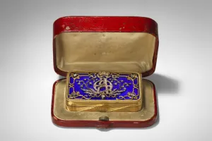PRESENTATION BOX WITH CIPHER OF ALEXANDRA FEDOROVNA
