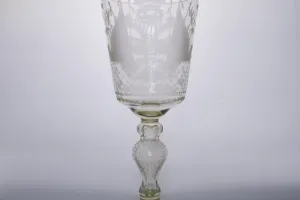 GOBLET WITH LID
