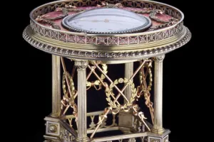 TABLE CLOCK