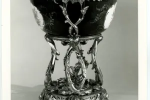 LARGE BOWL WITH GILT BRONZE MOUNTS