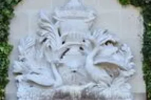 SWAN FOUNTAIN