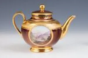 TEAPOT FROM A TEA AND COFFEE SERVICE