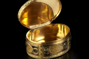 SNUFFBOX
