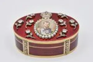 BOX WITH MINIATURE OF NICHOLAS II