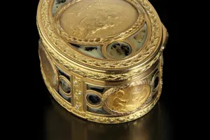 SNUFFBOX