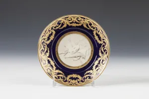 SAUCER (SOUCOUPE)