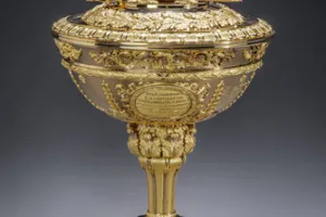 MILITARY PRESENTATION CUP