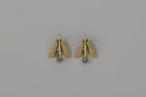 PAIR OF EARRINGS FROM A SUITE OF JEWELRY