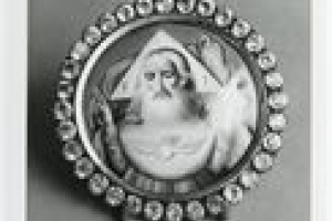 MEDALLION WITH GOD THE FATHER AND THE HOLY GHOST