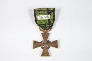 FIRST CLASS BADGE FOR DISTINCTION IN AGRICULTURE