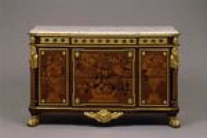 COMMODE (CHEST OF DRAWERS) WITH FLORAL MARQUETRY