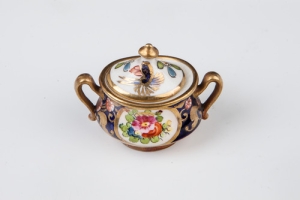 Miniature Tea Set, Sugar Cannister
