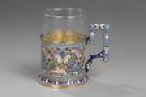 TEA GLASS HOLDER