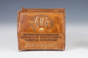 MINIATURE CHEST