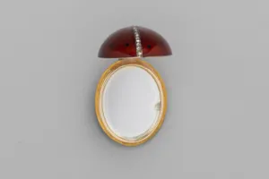 VANITY CASE