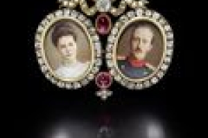 DOUBLE FRAME WITH PORTRAITS OF PETER, DUKE OF OLDENBOURG, AND GRAND DUCHESS OLGA
