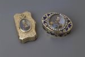 BOX WITH MINIATURE OF ALEXANDER II