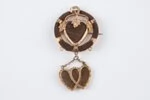 BROOCH