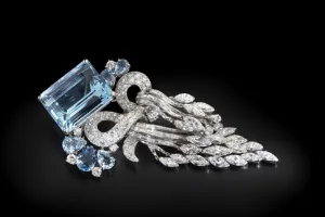 BROOCH