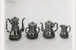 TEAPOT FROM A TEA AND COFFEE SERVICE