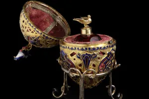 PERFUME BOTTLE