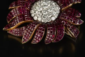 BROOCH