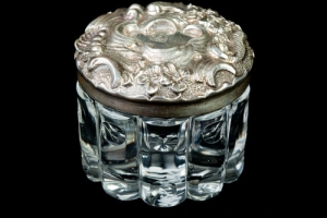 ROUND JAR WITH COVER FROM NECESSAIRE