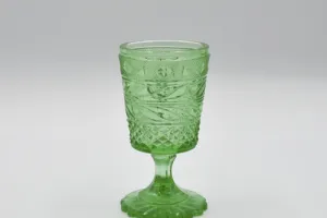 RED WINE GLASS FROM THE COTTAGE SERVICE (ONE OF EIGHT)